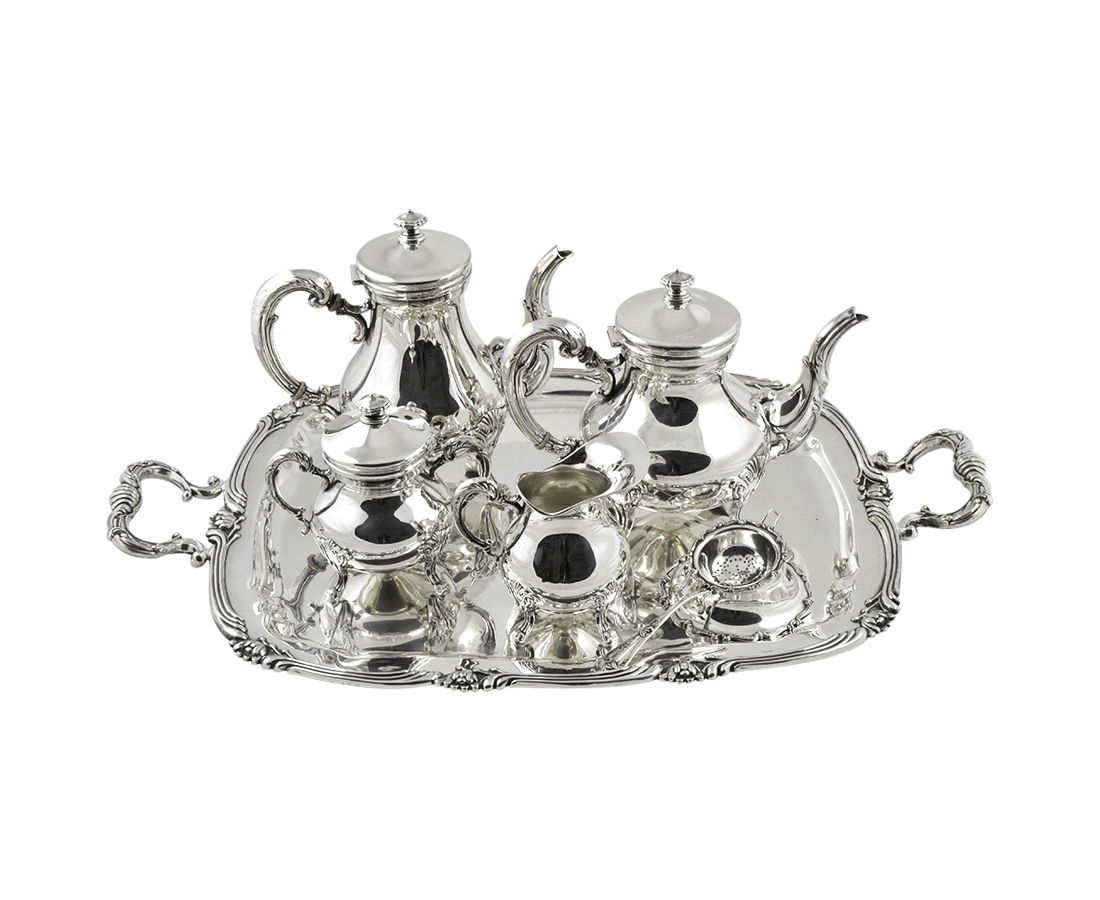 Rodeo wraak goedkeuren Antiek zilveren theeservies kopen? - Rikkoert Juweliers
